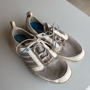 Women's Golf Shoes Adidas Spikeless Size 7